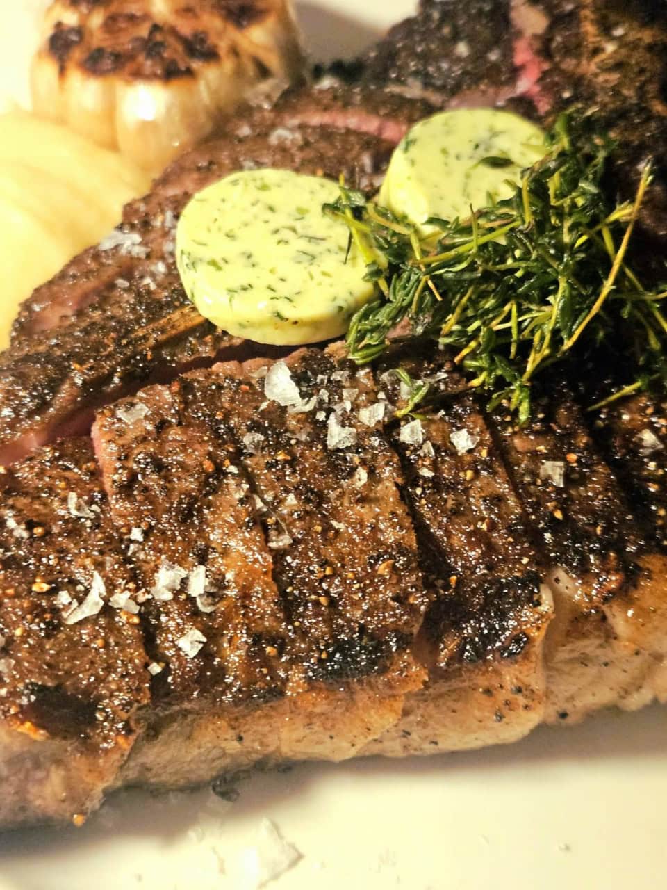 オトナ女子もやっぱり肉が好き！11周年の【BLT STEAK ROPPONGI】Tボーンステーキが美味しい