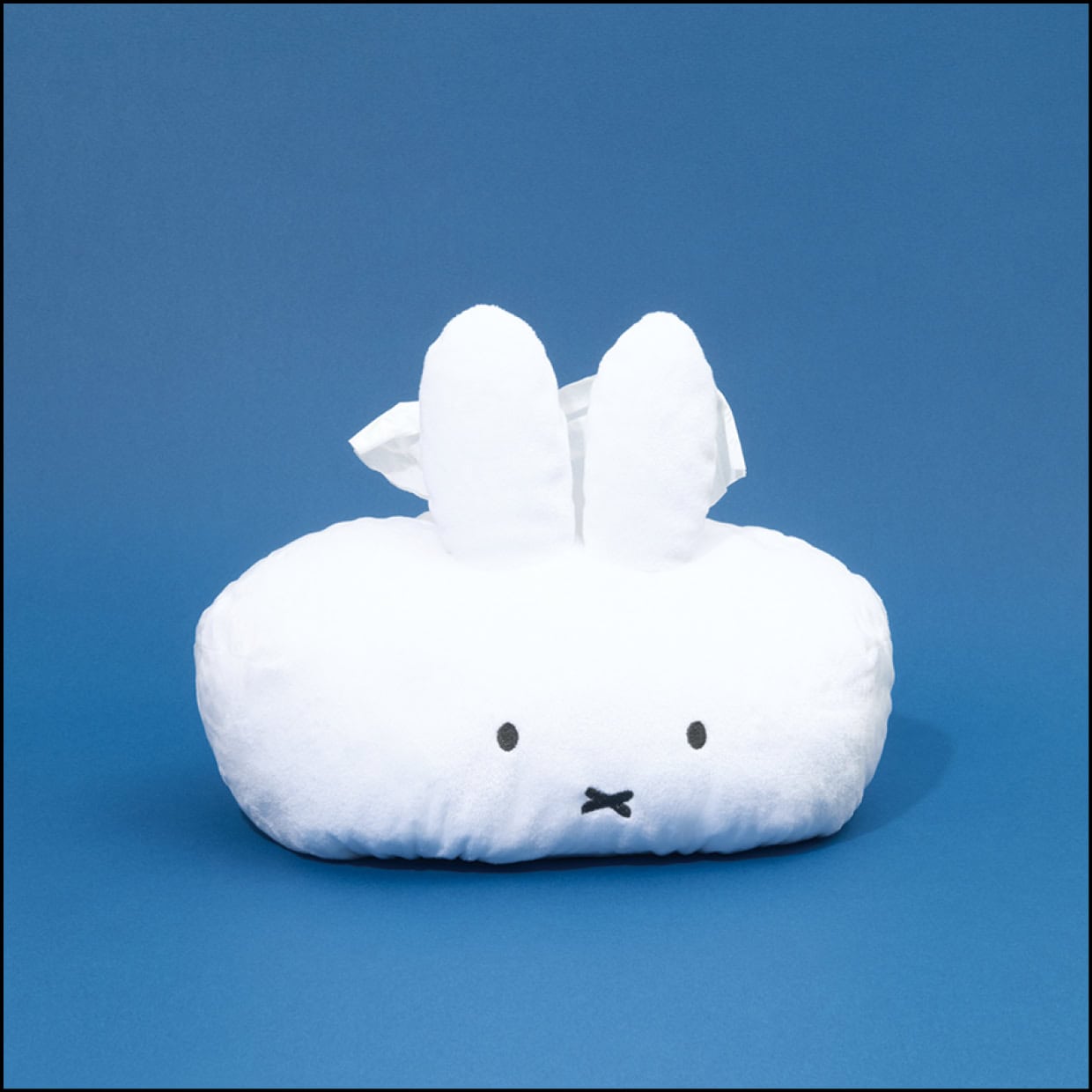 ティッシュケース¥2,640（ティーズファクトリー）