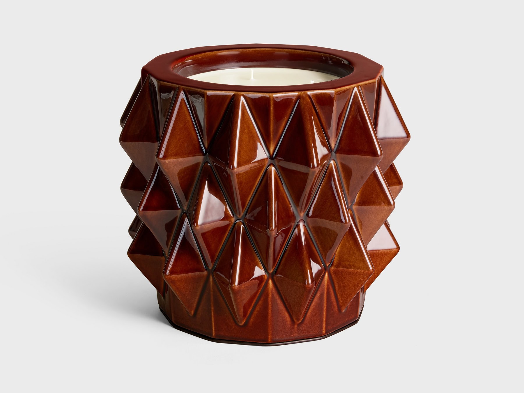 新品未開封 セリーヌ CELINE フレグランスキャンドル セリーヌ オート パフューマリー」からキャンドルコレクションが登場