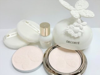 マルセル ワンダース コレクション コスメデコルテ フェイスパウダー ⅩⅤ 18 g×2個（レフィル） ￥28,600※2025年12月1日限定発売