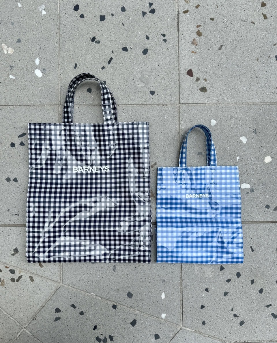 BARNYES NEW YORKロゴ入りPVCトート　ギンガムチェック