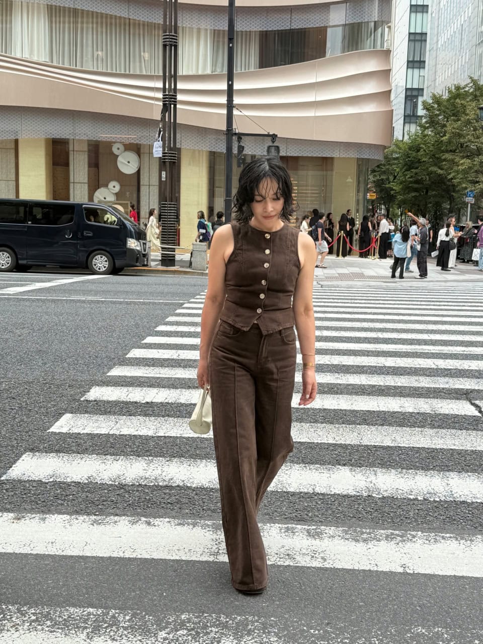 ZARAのブラウンデニムセットアップ