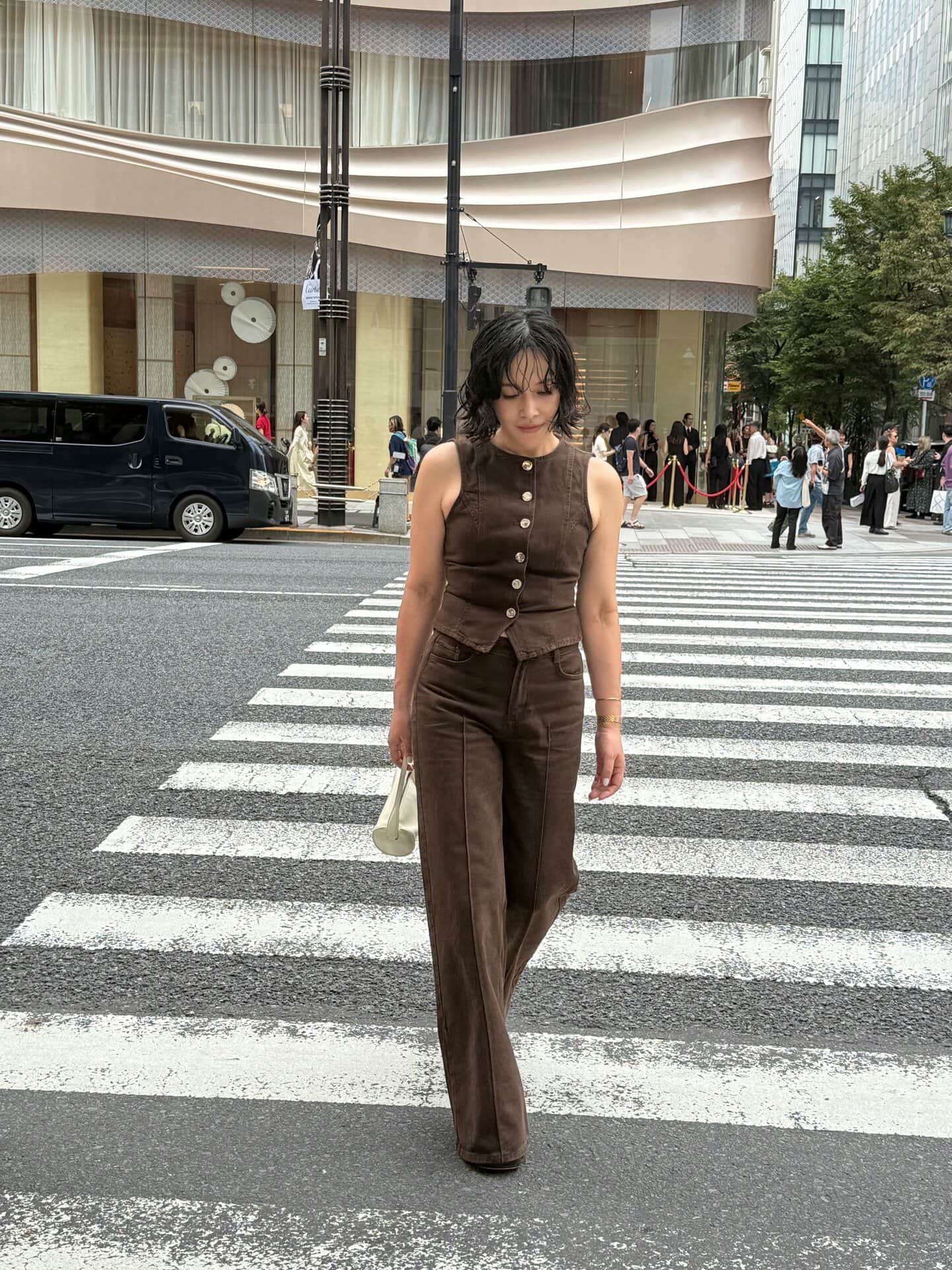 ZARAのブラウンデニムセットアップ
