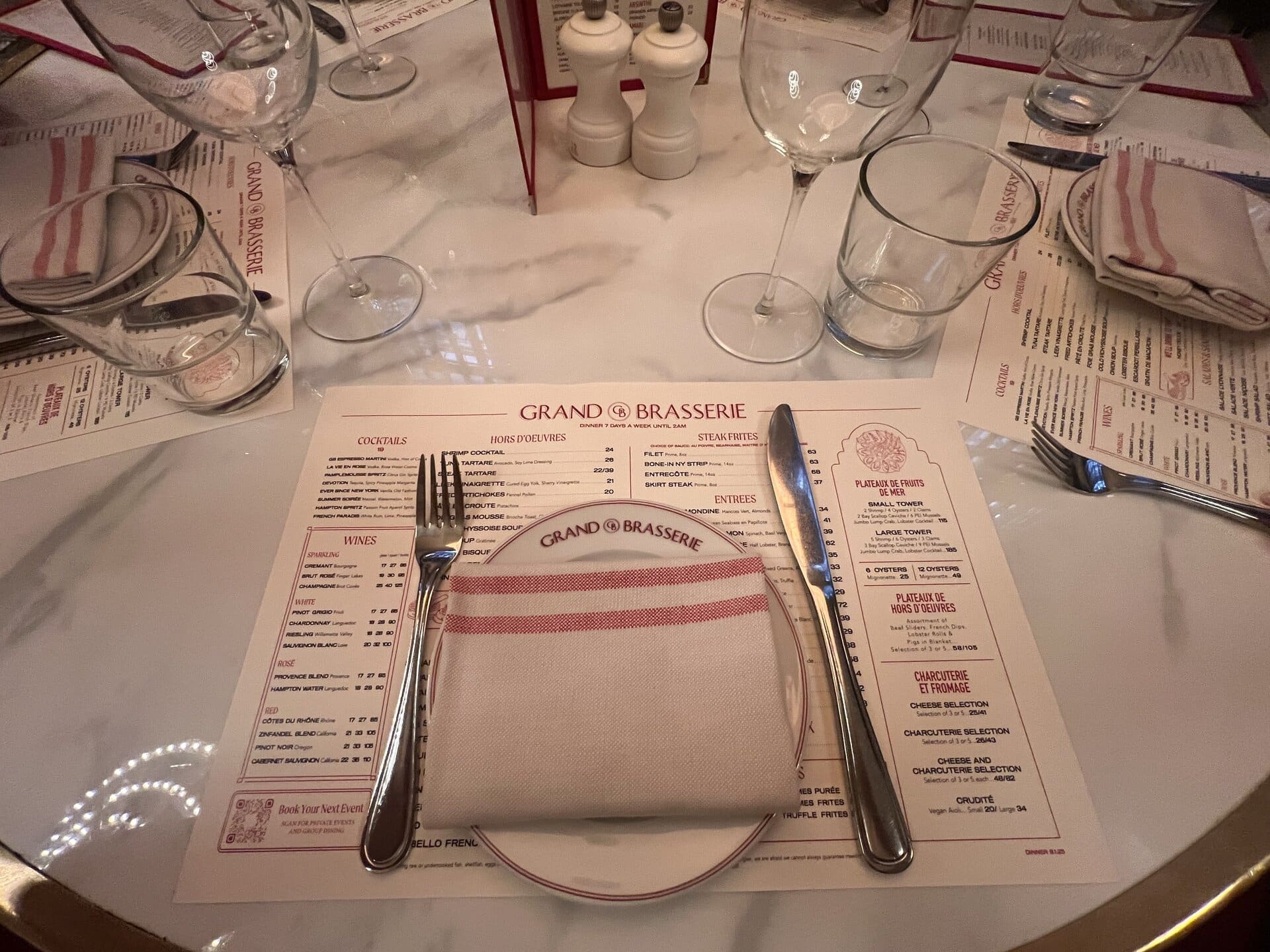 駅の中にある素敵なレストランGrand Brasserie！
