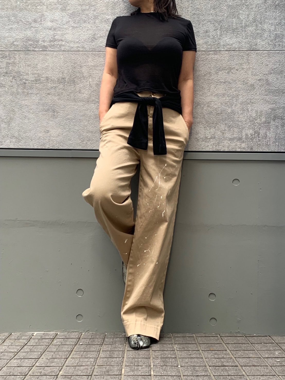 ストレッチもきいていてはきやすさも◎。チノパンは￥46,200