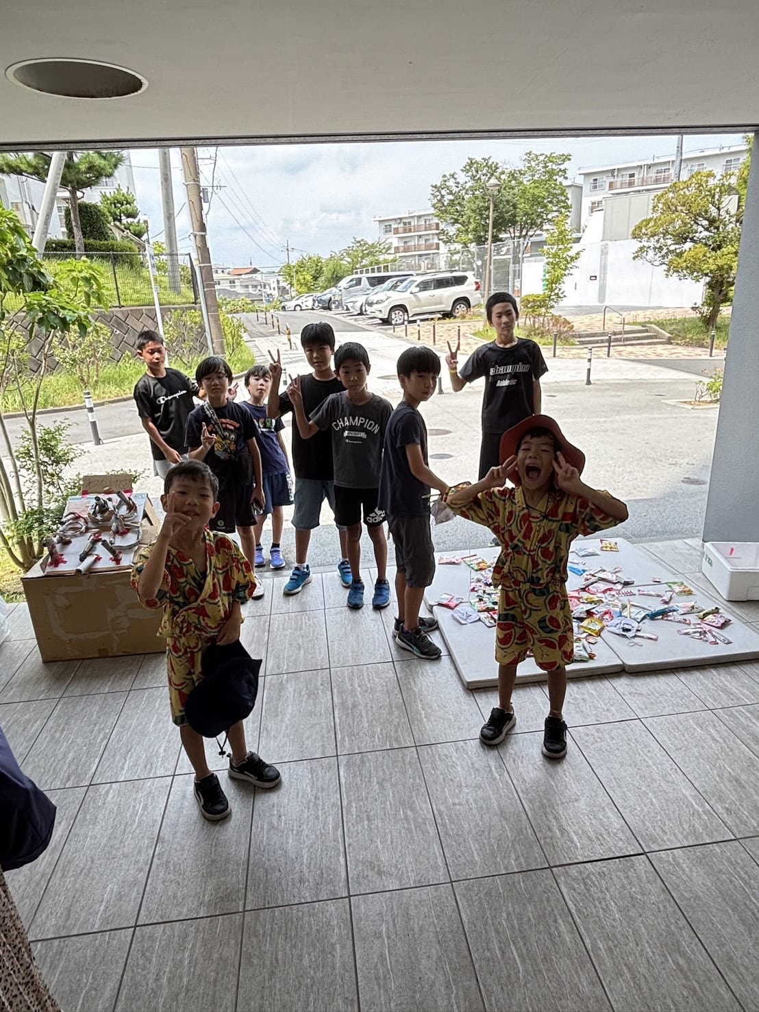 スタイリスト木津明子の【こども食堂】チーム6年生大活躍の「夏祭り