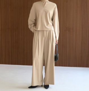 【UNFILO】マイビューティ タックワイドパンツ¥9,990