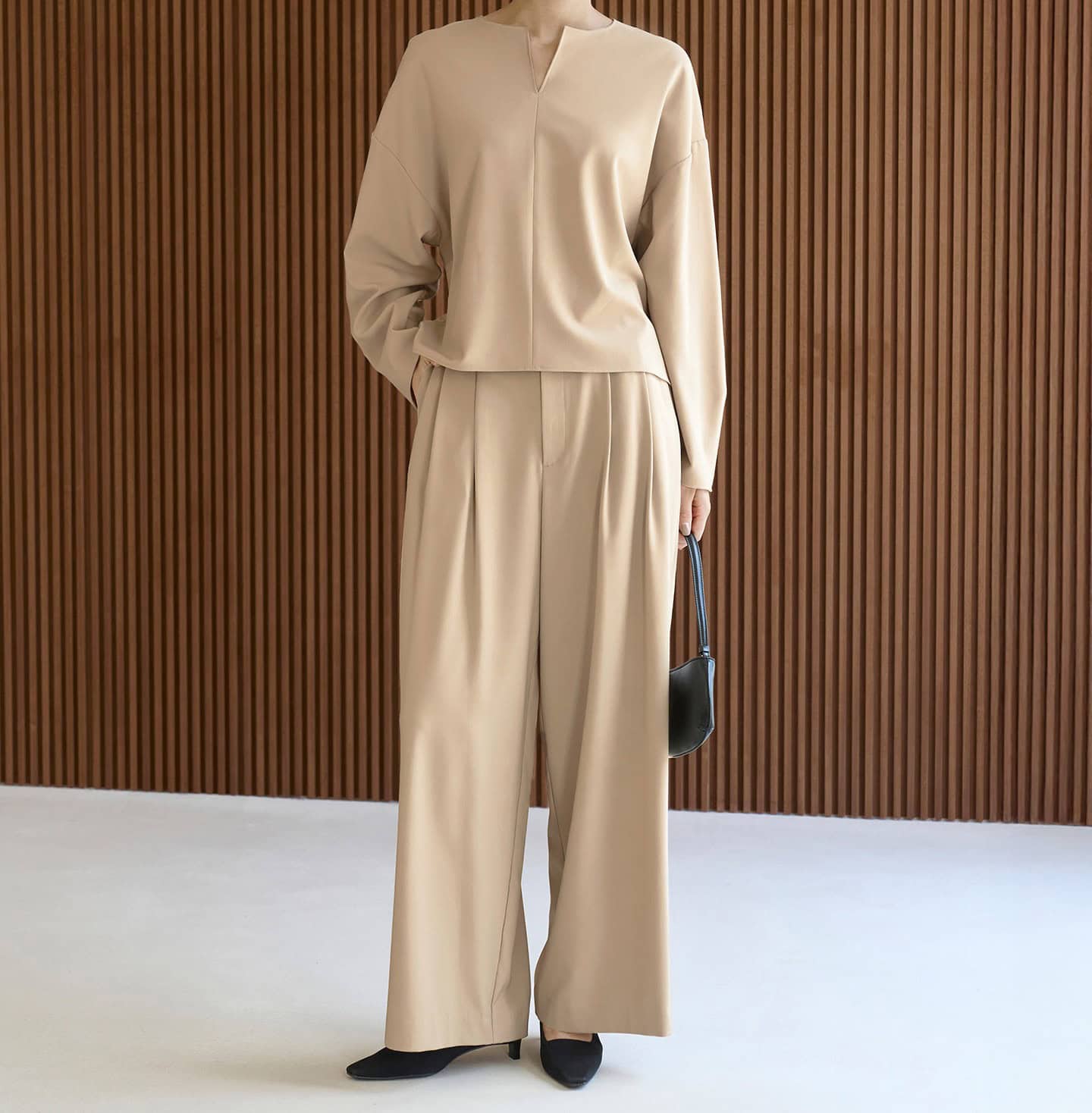 【UNFILO】マイビューティ タックワイドパンツ¥9,990