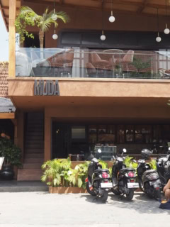 Jl. Munduk Catu No.9, Canggu, Kec. Kuta Utara, Kabupaten Badung, Bali 80351