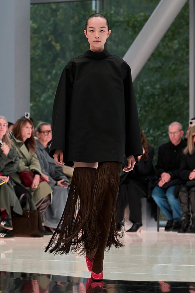 ALAïA 2026 SPRING SUMMER_002