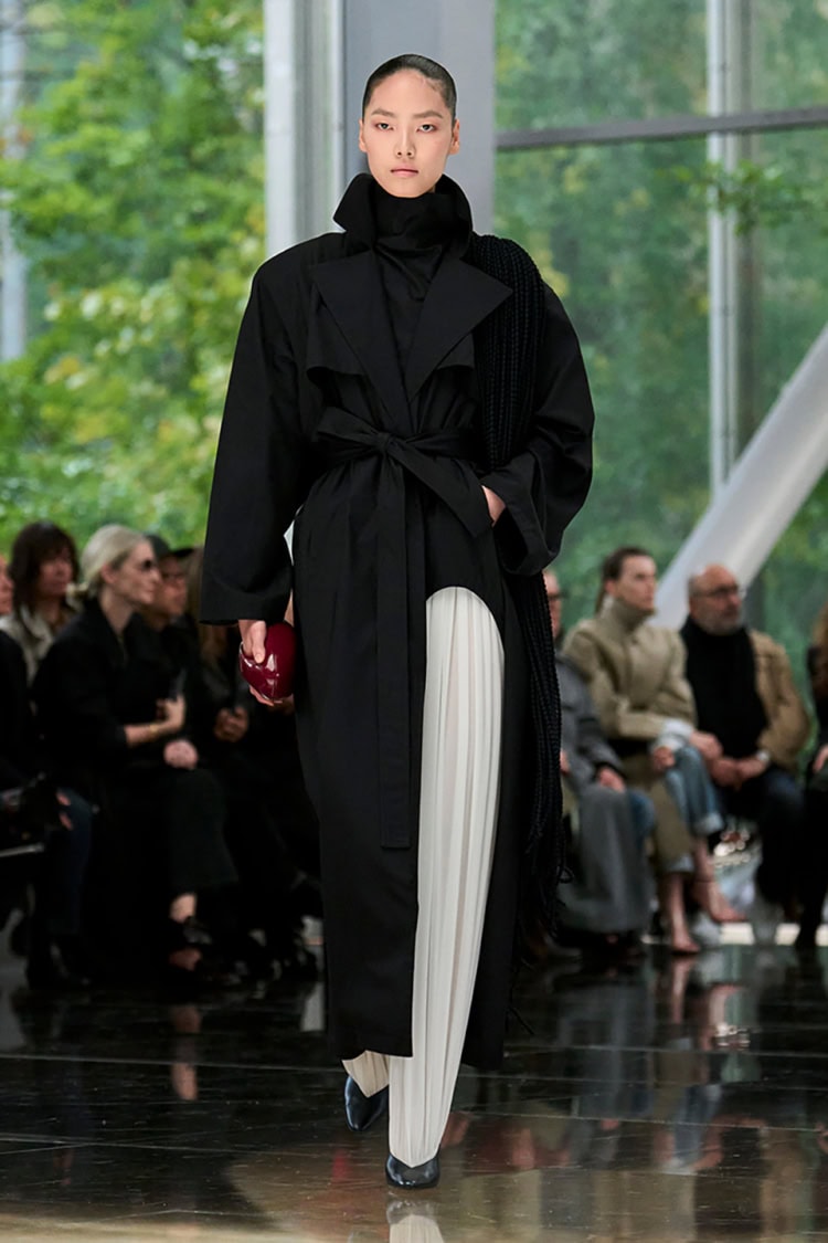 ALAïA 2026 SPRING SUMMER_017