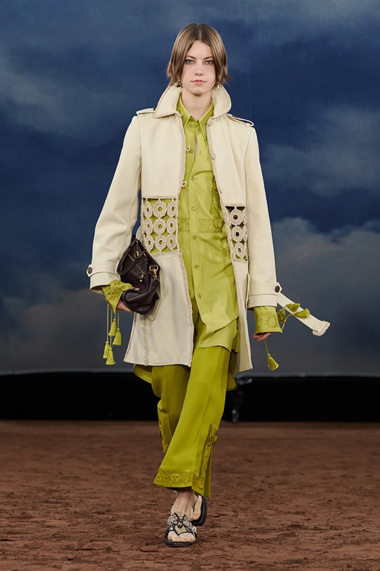 BURBERRY 2026 SPRING SUMMER_045