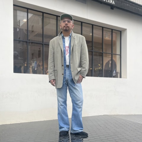 デニムと合わせて超絶おしゃれ！黒野智也さんのジャケットコーデをマネしたい【メンズ服に学ぶ】