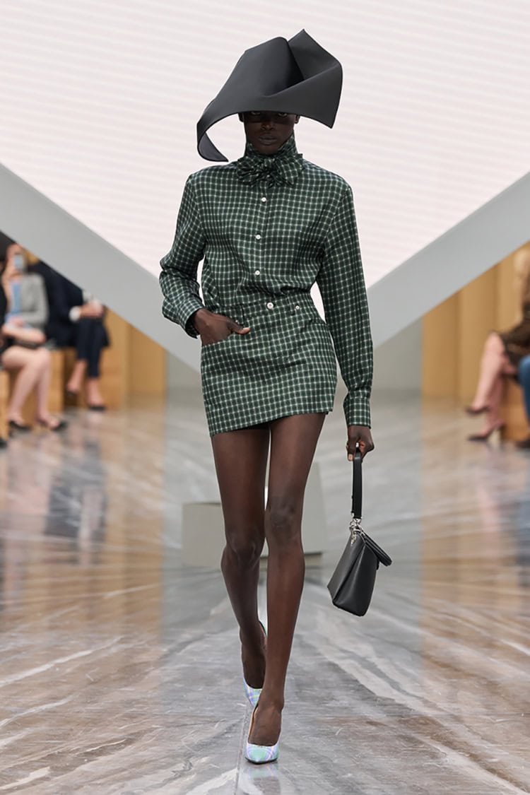 DIOR 2026 SPRING SUMMER_002