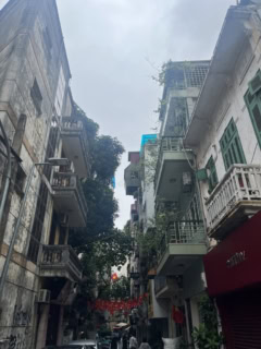 ハノイ大聖堂付近はレトロな街並みも素敵なんです！