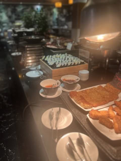 とにかくメニューが豊富で、アレもコレもと取りすぎちゃいました！