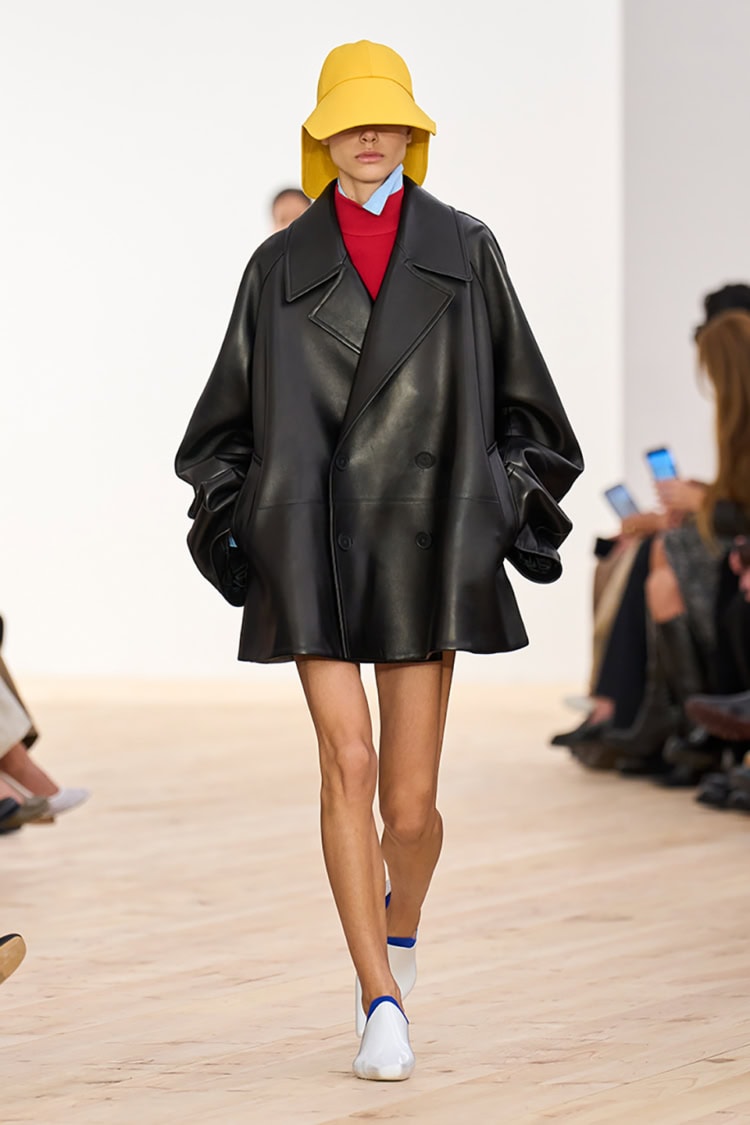 LOEWE 2026 SPRING SUMMER_011