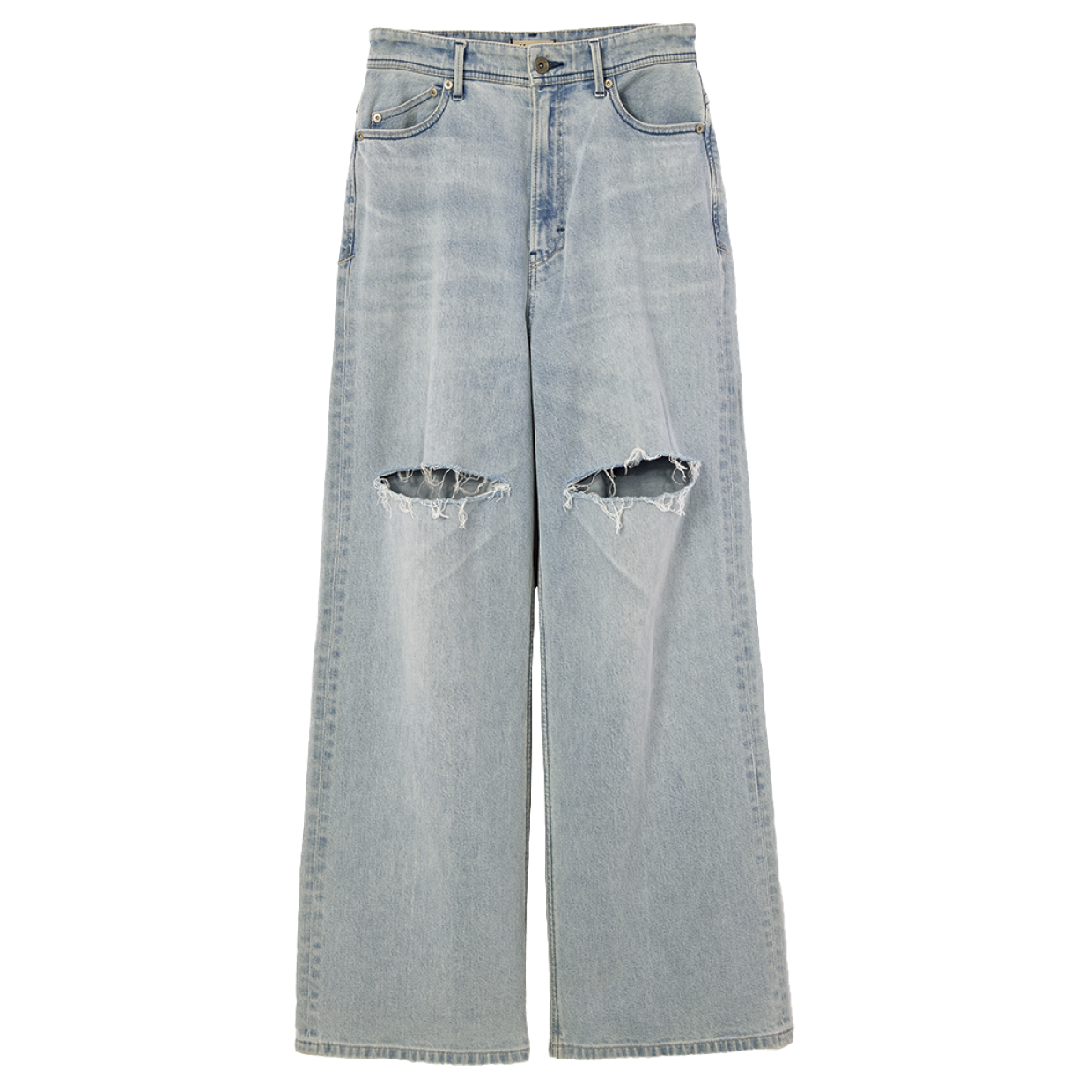 デニムパンツ¥36,300（YANUK×KAORI HIGUCHI／カイタックインターナショナル）