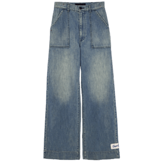 デニムパンツ¥70,400（マディソンブルー）