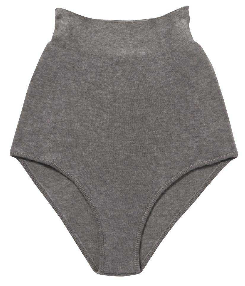 ニットパンツ¥19,800(全てナイスナイスモーメント/ショールーム リンクス)