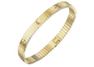 〈LOVE アンリミテッド〉ブレスレット［K18YG］¥1,491,600（カルティエ／カルティエ カスタマー サービスセンター）Antoine Pividori © Cartier