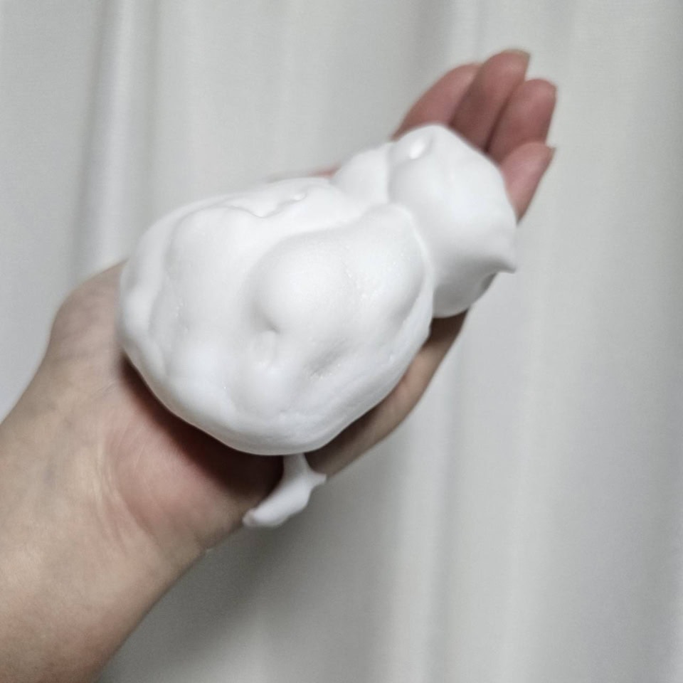 【Néjoo】ちなみに、欲張って大量につけたらしっとりし過ぎました。量の調整は自分の髪と相談しましょう。