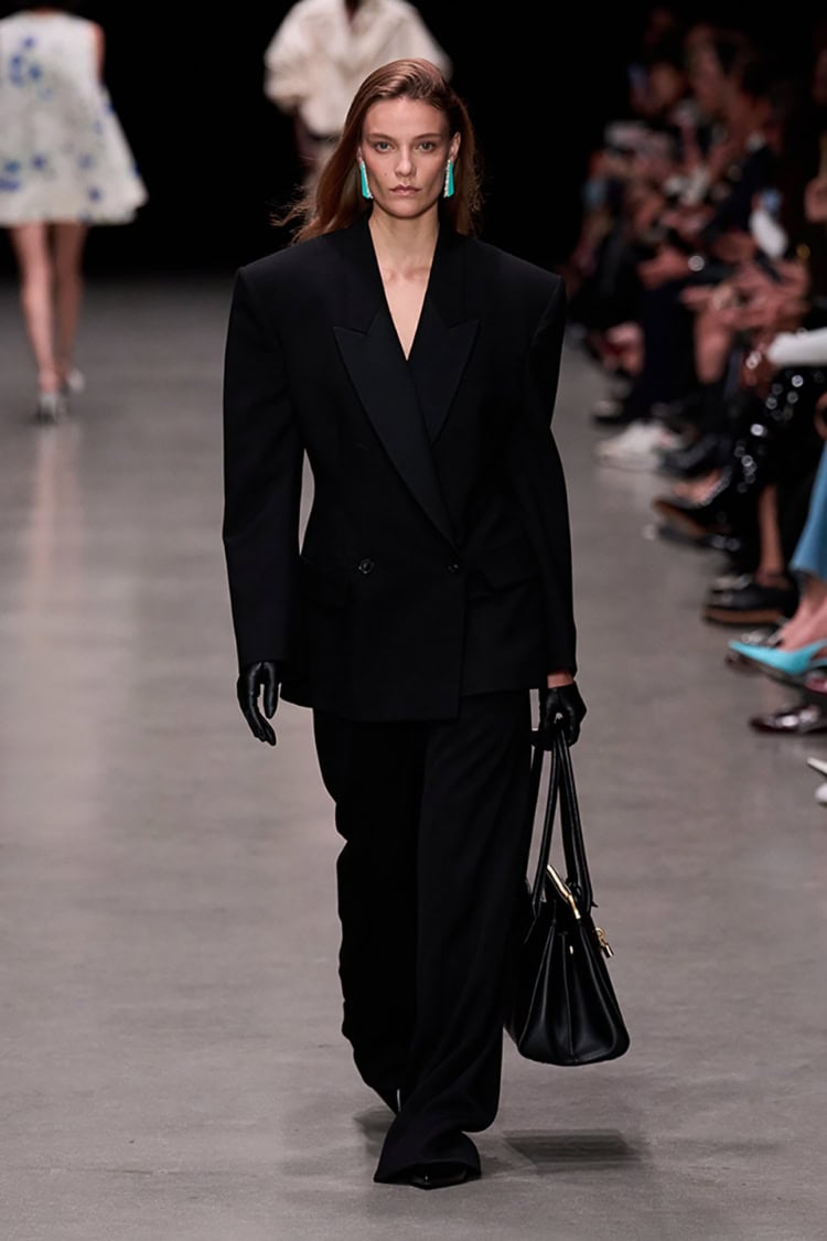 STELLA McCARTNEY 2026 SPRING SUMMER_030