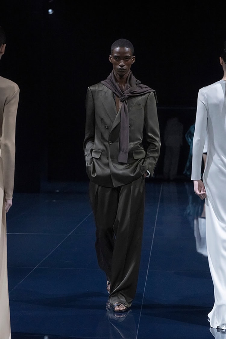 TOM FORD 2026 SPRING SUMMER_011