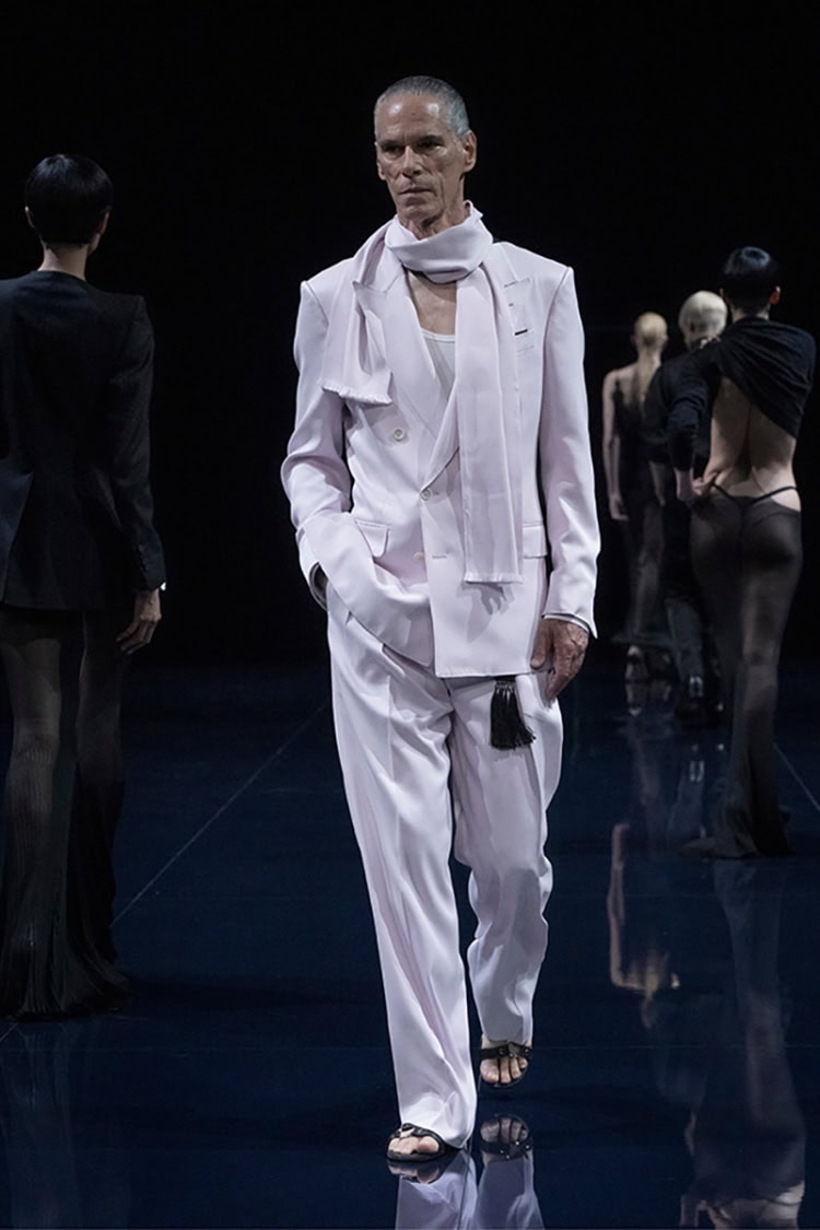 TOM FORD 2026 SPRING SUMMER_044