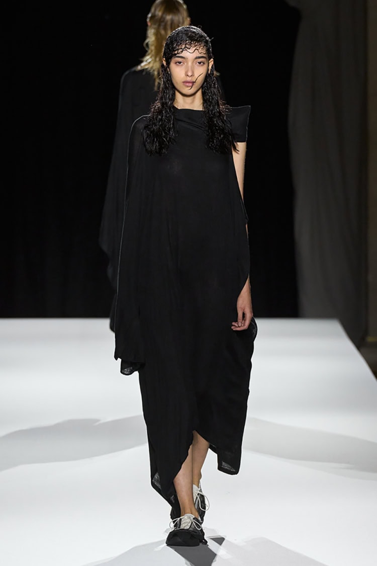 Yohji Yamamoto 2026 SPRING SUMMER_019