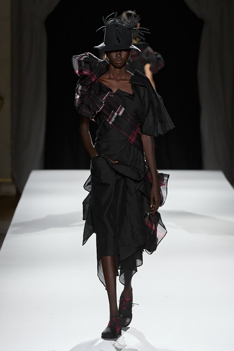 Yohji Yamamoto 2026 SPRING SUMMER_023