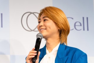 意外にもコスメブランドのアンバサダーは今回が初めてという氷川さん。