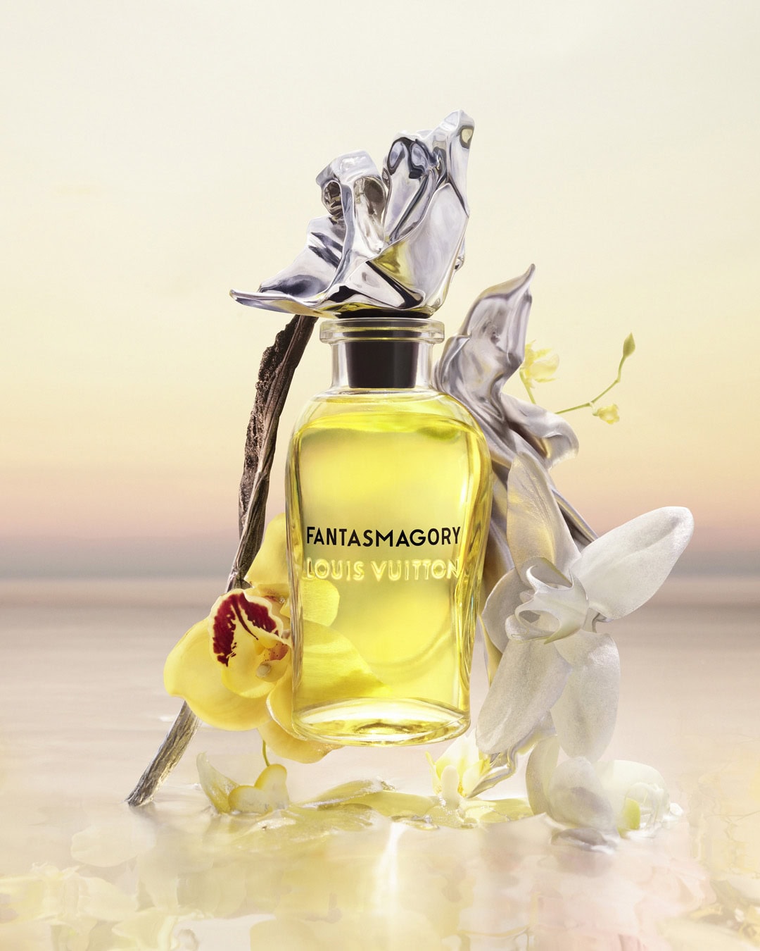ルイ･ヴィトンのフレグランス「レ･ゼクストレ コレクション」に【甘美なバニラの香り】が仲間入り
