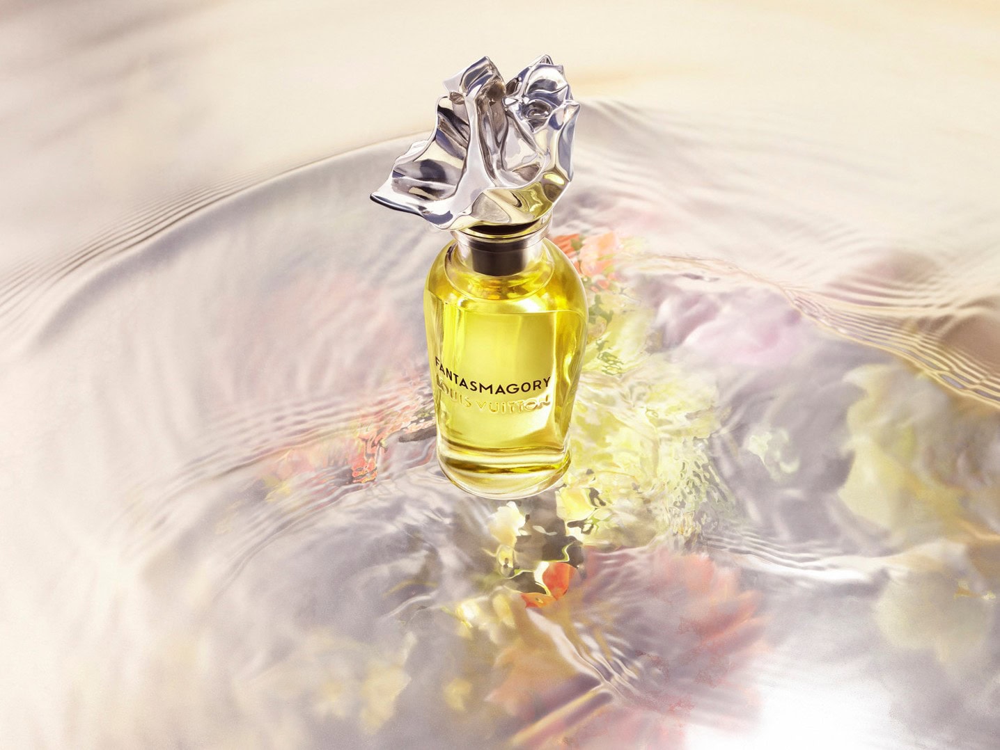 ｢ファンタスマゴリー｣ パルファン 100mL ￥86,900