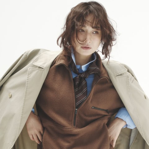 トレンドに急浮上!40代の【フリーストップス】はアウトドア見えしないキレイめを選んで!