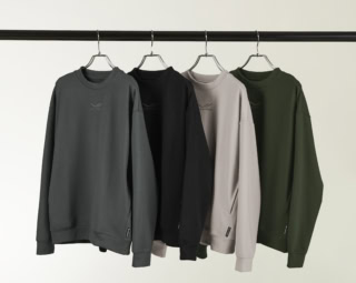 SIXPAD Recovery Wear ジップパーカー、全4色、S, M, L, LL（男女兼用）¥14,300、同 テーパードパンツ ¥13,200