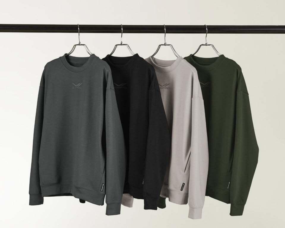 SIXPAD Recovery Wear ジップパーカー、全4色、S, M, L, LL（男女兼用）¥14,300、同 テーパードパンツ ¥13,200