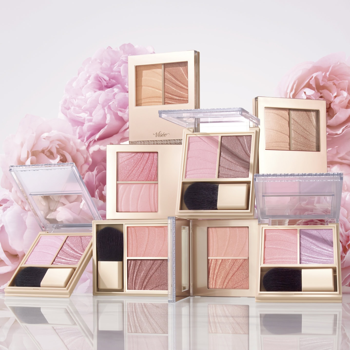 ヴィセ　レイヤード フルリ チーク 全8種 各￥1,760〈編集部調べ〉