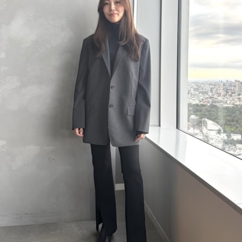 【40代スナップ】取り入れるだけでこなれ見え!「オーバーサイズジャケット」|比護つばささん