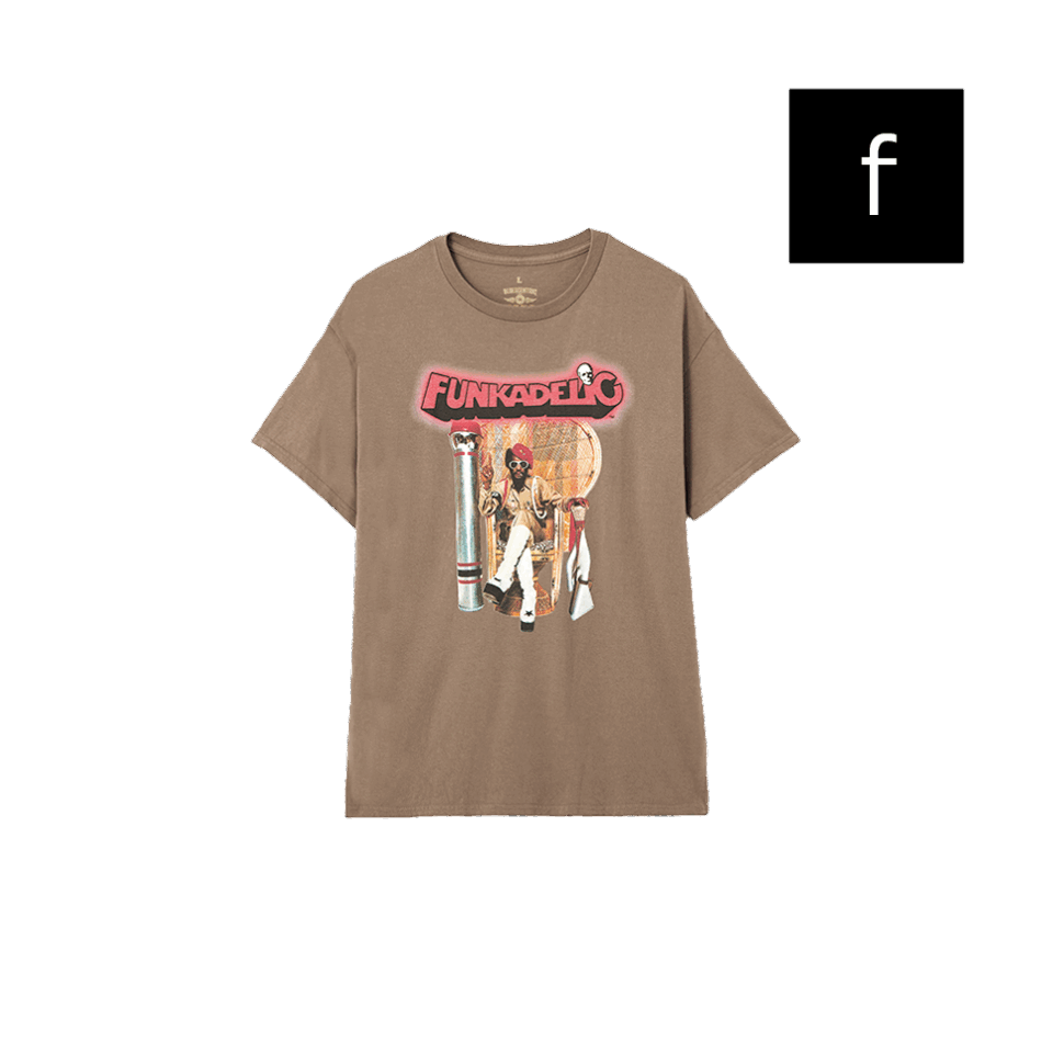 【BLUESCENTRICのプリントT】 インパクト大なプリントTは着こなしの飛び道具に。無地のシンプルなTシャツよりも秋冬は少し攻めたい気分。¥8,580（ブルースセントリック／メイデン・カンパニー）