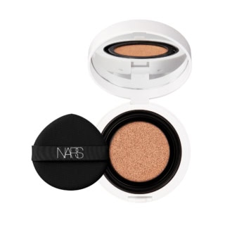 NARS ライトリフレクティング セラムクッションファンデーション SPF42/PA++ 全8色 各8,580※セット価格(NARS JAPAN)