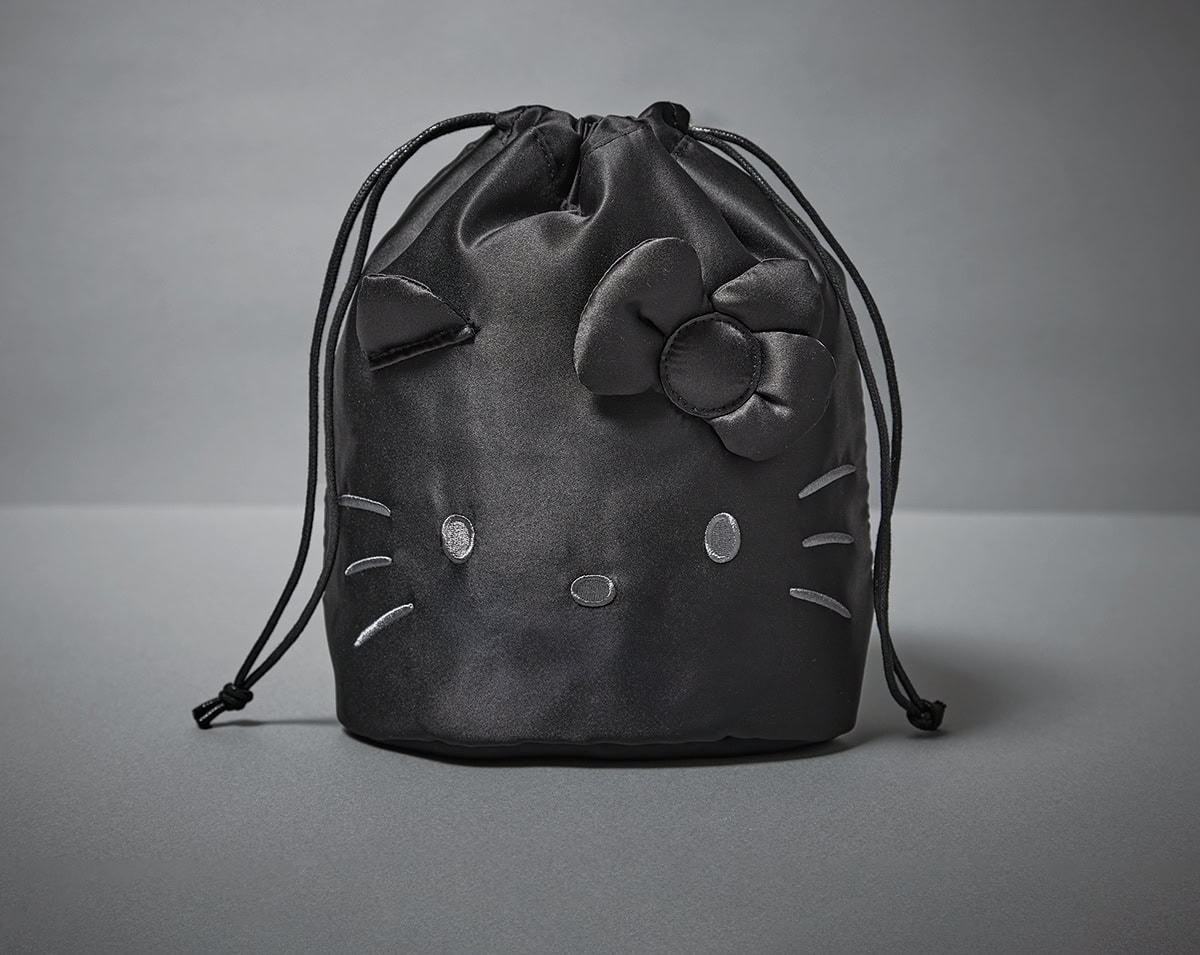 2026年1月増刊号付録　ハローキティ巾着ポーチ