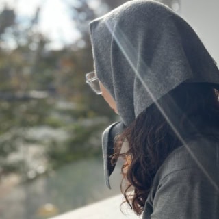 防寒の基本は「耳」でした。5,000円以下【ZARA】キッズの三角ニットスカーフが40代にイイんです