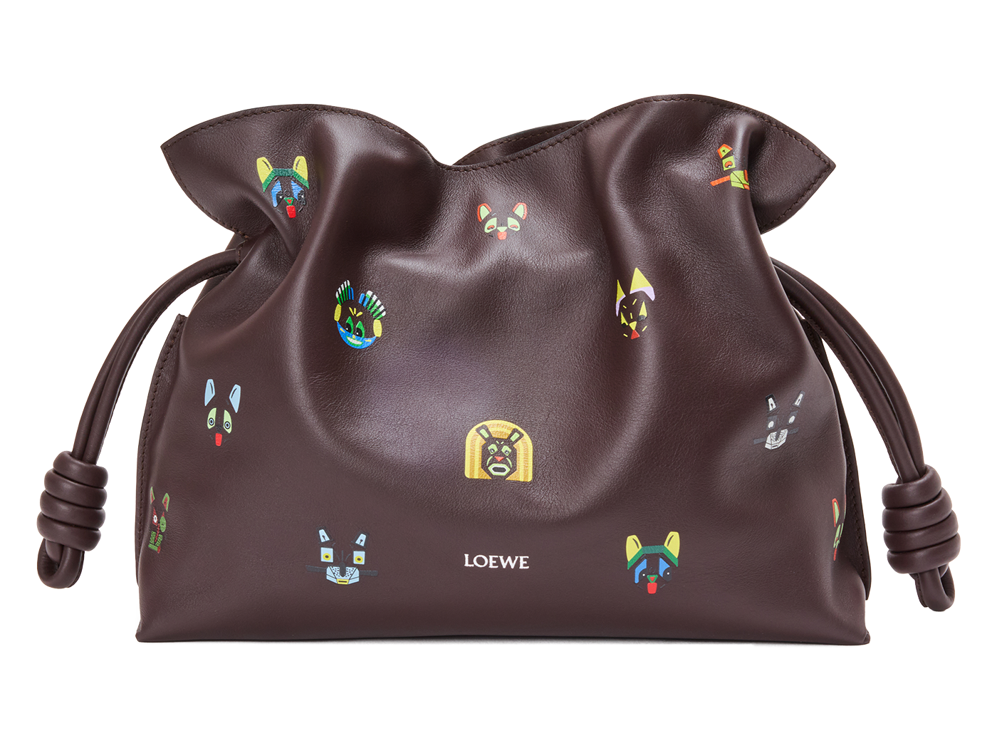 バッグ〈キャッツ フラメンコ クラッチ〉［H24.5XW30XD10.5㎝］¥486,200（ロエベ／ロエベ ジャパン クライアントサービス）