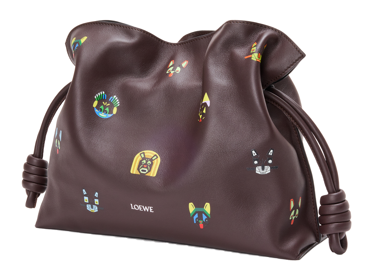 バッグ〈キャッツ フラメンコ クラッチ〉［H24.5XW30XD10.5㎝］¥486,200（ロエベ／ロエベ ジャパン クライアントサービス）