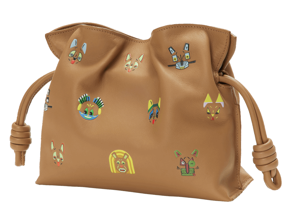 バッグ〈キャッツ フラメンコ クラッチ ミニ〉［H18XW23.9XD9㎝］¥414,700（ロエベ／ロエベ ジャパン クライアントサービス）