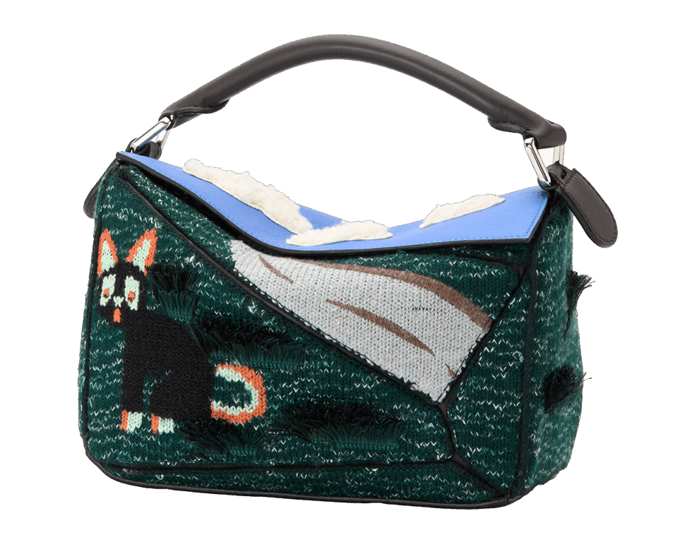 バッグ〈フューチャリスト キャット パズル スモール〉［H16.5×W24×D10.5㎝］¥649,000※伊勢丹新宿店でのポップアップにて先行発売（ロエベ／ロエベ ジャパン クライアントサービス）