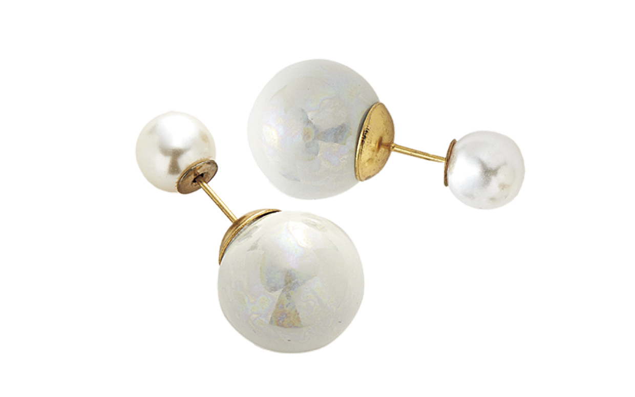 ピアス¥18,000（エムドットミネ）