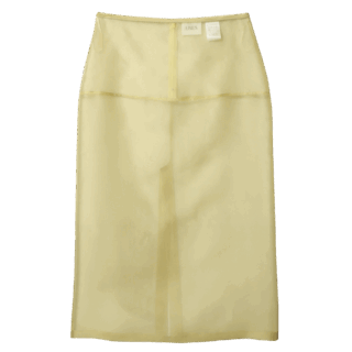 スカート¥60,500（ユナス／エストネーション）