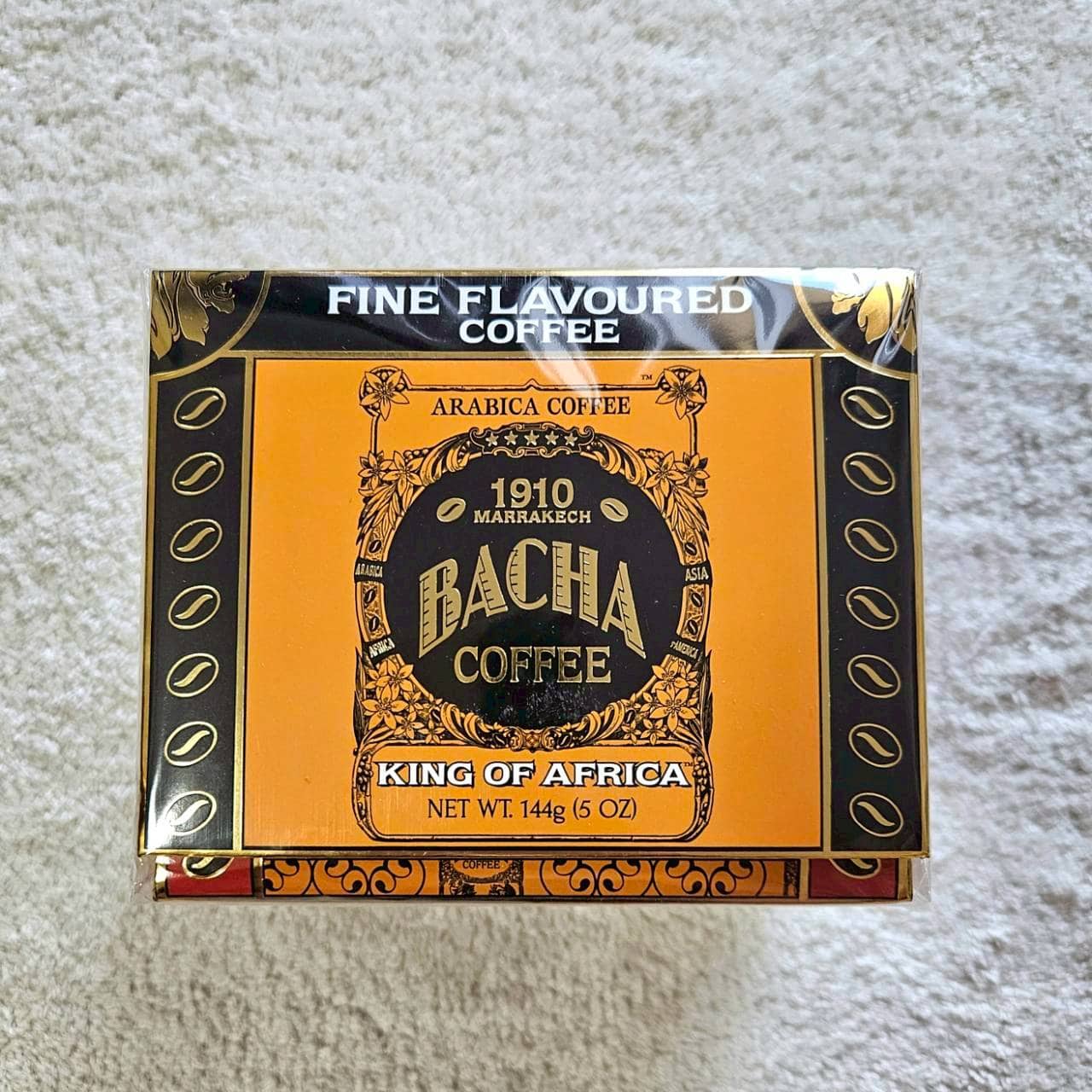 お店の方のオススメは「KING OF AFRICA」ヘーゼルナッツやバナナの香りがして、これはたしかに美味しい！